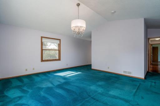 114 Pheasant Drive, Mankato, MN 56001