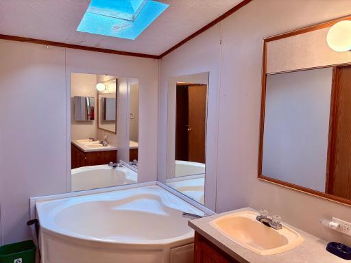 541 Wilderness Avenue, Williams, MN 56686