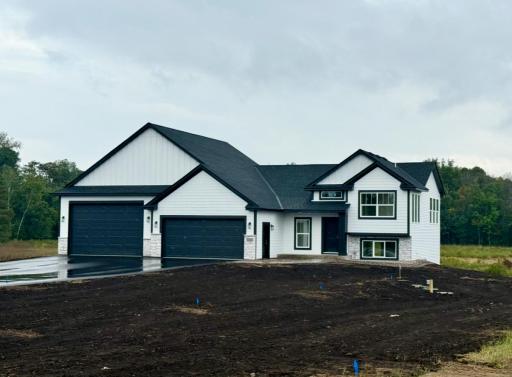 5440 256th Avenue NE, Stacy, MN 55079