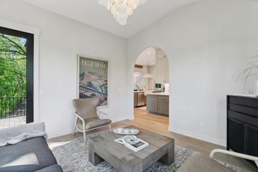 9399 Eagle Ridge Way, Chanhassen, MN 55317