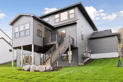 9511 Eagle Ridge Road, Chanhassen, MN 55317