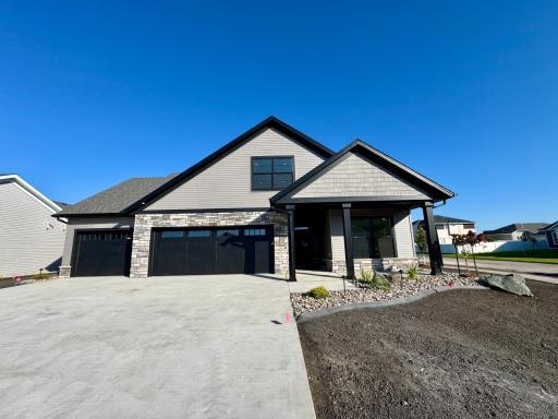4931 Avery Lane S, Fargo, ND 58104