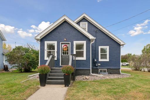 217 Grove Avenue - Spacecrafting - 0003.jpg