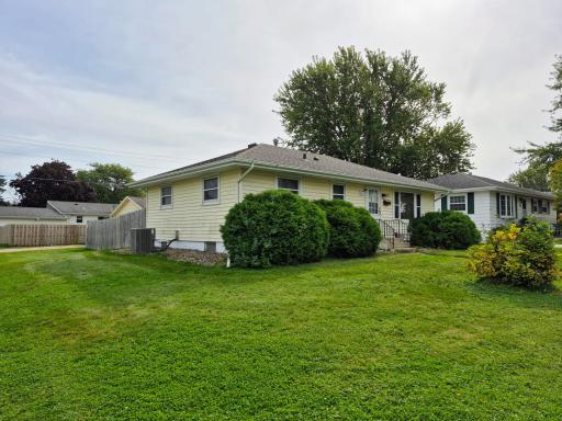 122 3rd Avenue NE, Stewartville, MN 55976
