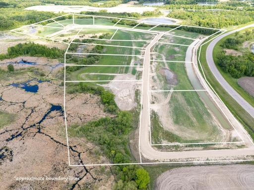 7 Lainey Lane NW, Erskine, MN 56535