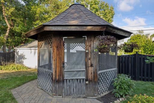 It's all here for entertaining-the gazebo is a great spot to have lunch, snacks or dinner after a day in the pool.
