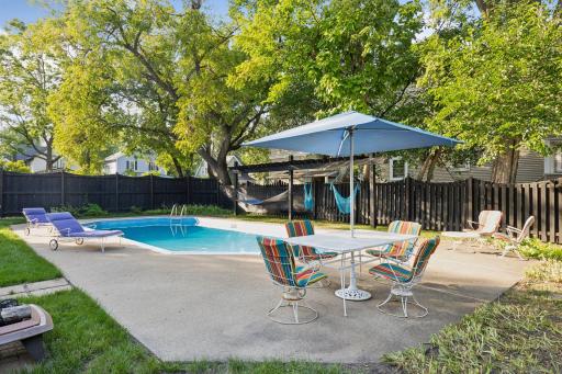 This pool has seen countless hours of fun, and now you can relax with a brand-new liner and pool drain installed in 2024.