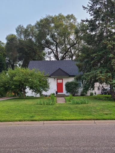 7019 47th Avenue N, Minneapolis, MN 55428