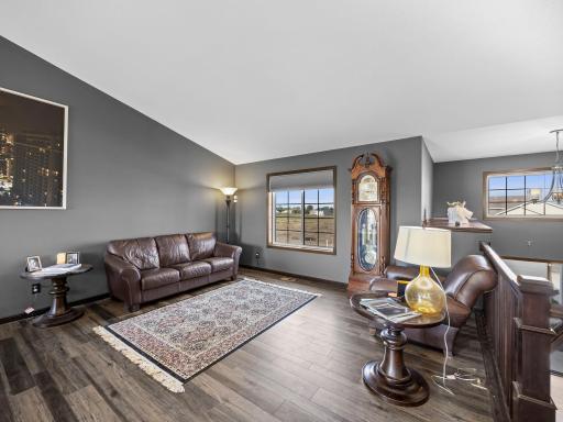 13-web-or-mls-331 Bavaria Ln (133 of 185).jpg