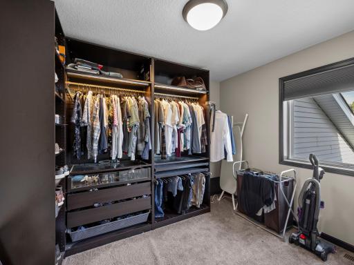 28-web-or-mls-331 Bavaria Ln (168 of 185).jpg