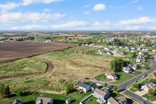 52-web-or-mls-331 Bavaria Ln (19 of 185).jpg