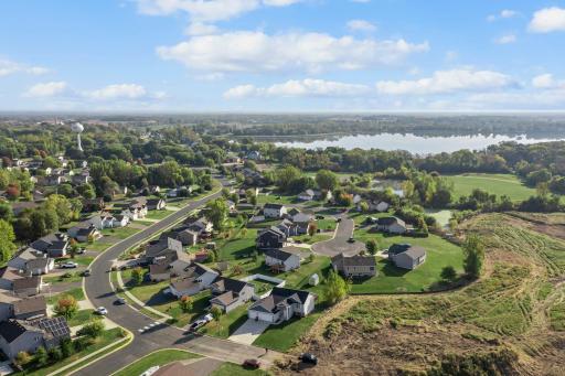 2-web-or-mls-331 Bavaria Ln (12 of 185).jpg