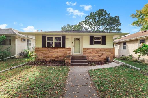 2616 40th Avenue S, Minneapolis, MN 55406