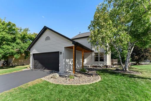 18863 Broadmoore Drive, Eden Prairie, MN 55346
