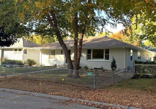 Click on the Virtual Tour to see the Live Video of this home!