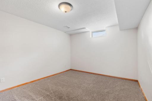 42189 Harder Avenue, Harris, MN 55032