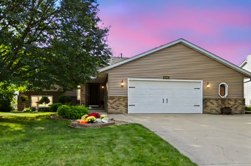 1225 19th Street SW, Faribault, MN 55021