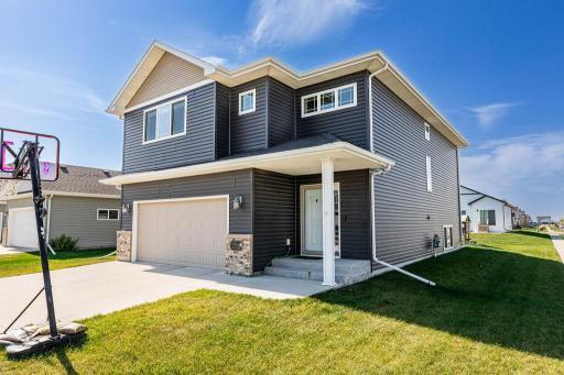 2708 11th Street W, West Fargo, ND 58078