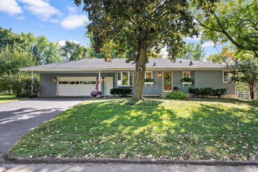 5340 Oak Drive, Minnetonka, MN 55345