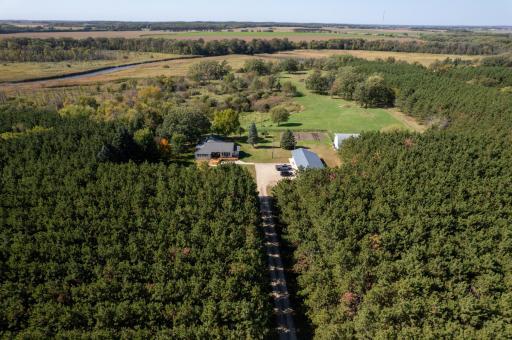 41195 460th Avenue, Perham, MN 56573