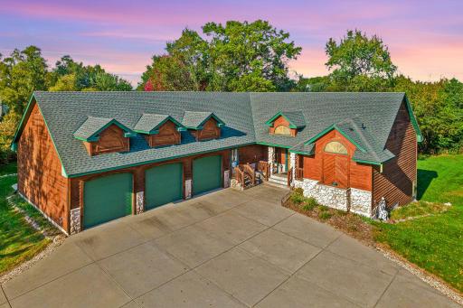 527 138th Lane NE, Ham Lake, MN 55304