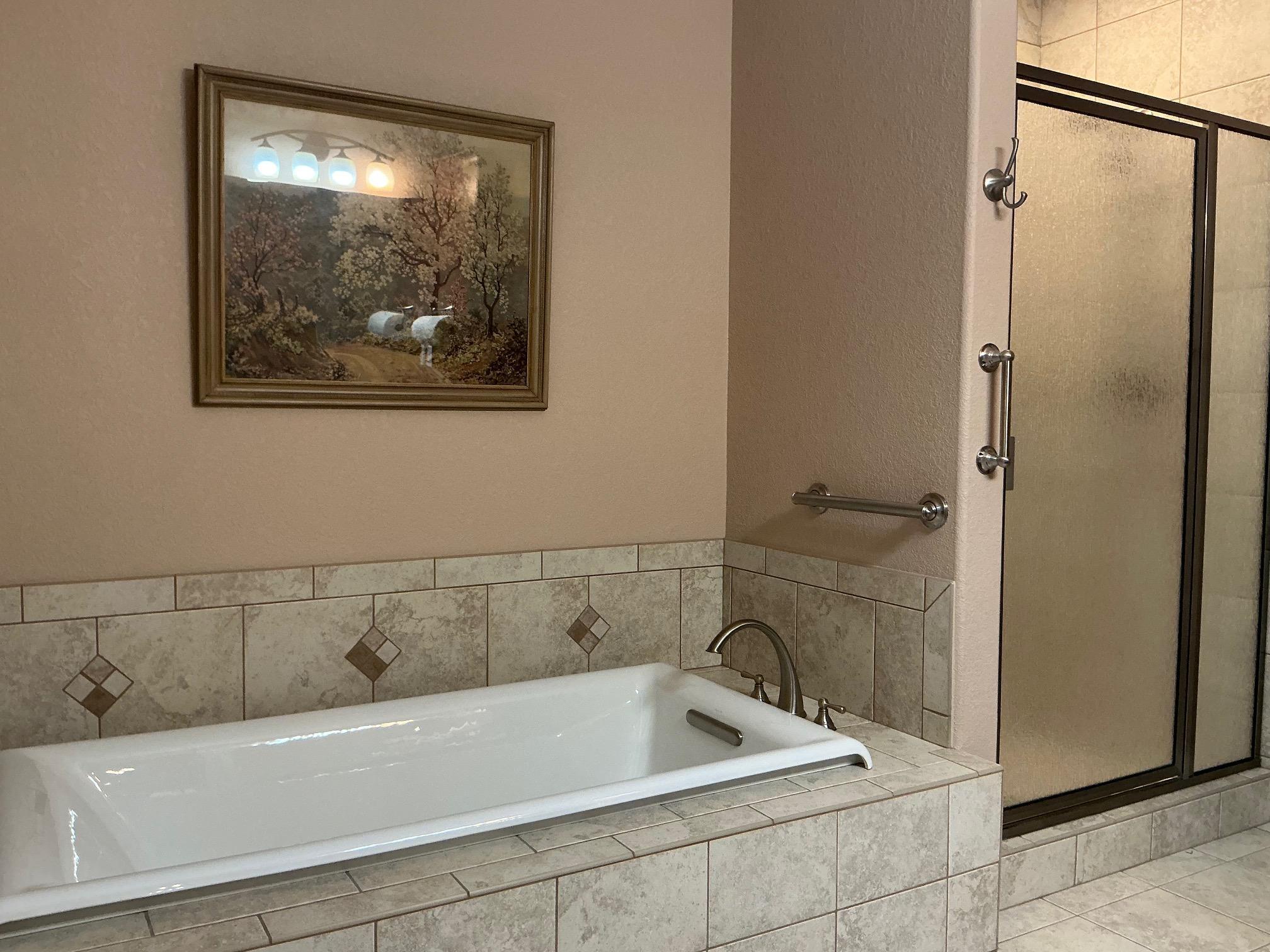 Main Bedroom full bath