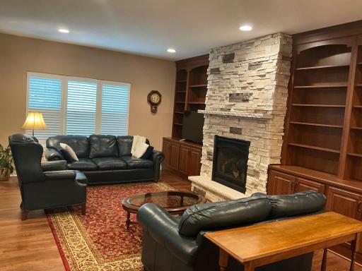 3274 James Lane NE, Rochester, MN 55906