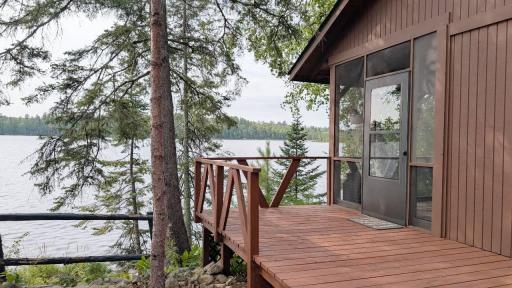 8450 Vermilion Drive, Cook, MN 55723