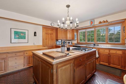 Can you imagine all the baking you could do in this kitchen?