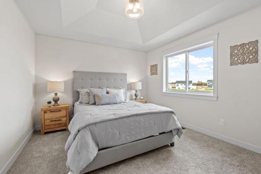 26-web-or-mls-602 Grouse Way-26.jpg