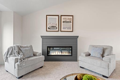 11-web-or-mls-602 Grouse Way-11.jpg