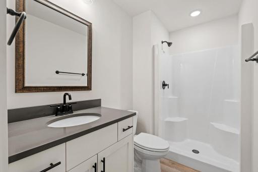 39-web-or-mls-602 Grouse Way-39.jpg