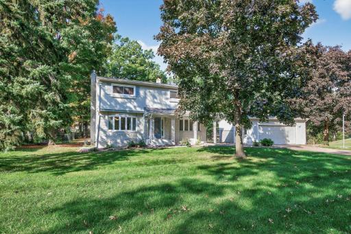 2590 Glenbrook Avenue N, Saint Paul, MN 55128