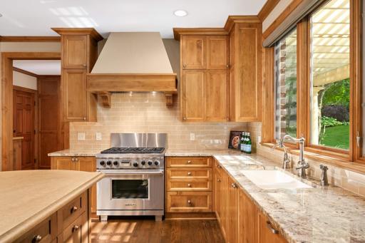 12197 Orchard Hill, Eden Prairie, MN 55344
