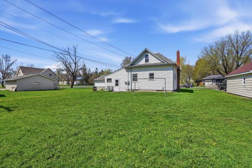 302 Division Street, Gaylord, MN 55334