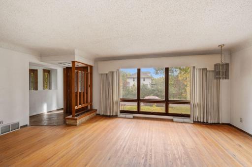 3533 Long Lake Road E, Pine Springs, MN 55115