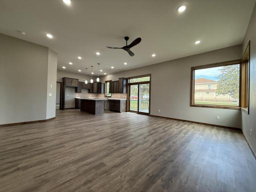 1207 S Shore Drive, Worthington, MN 56187