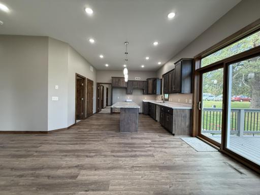1207 S Shore Drive, Worthington, MN 56187