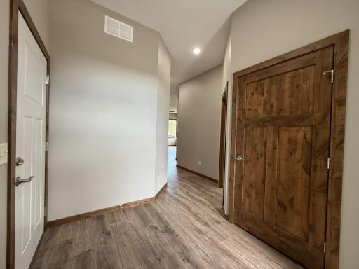 1207 S Shore Drive, Worthington, MN 56187