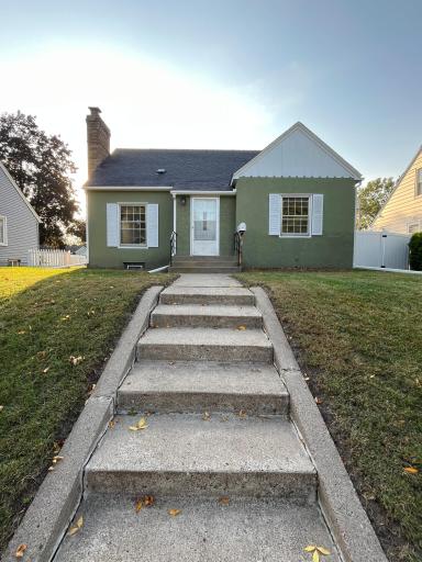 4535 Vincent Avenue N, Minneapolis, MN 55412