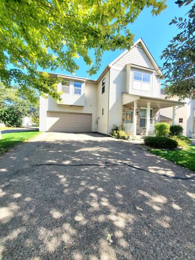 952 Conner Street, Chaska, MN 55318