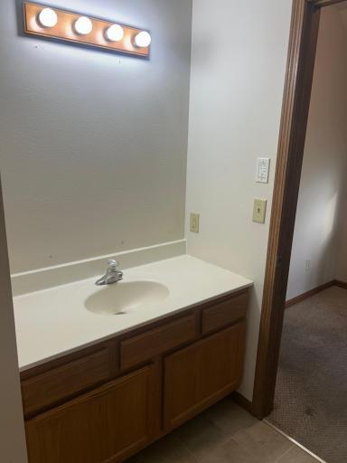 408 Main Avenue N, Thief River Falls, MN 56701