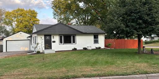 7394 Dawn Avenue, Inver Grove Heights, MN 55076