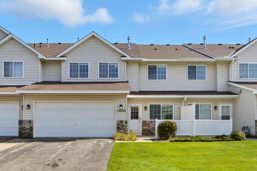 17433 Glacier Way, 19, Lakeville, MN 55044