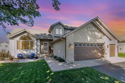 711 141st Avenue NW, Andover, MN 55304