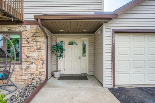 6634 162nd Court - Web Quality - 002 - 04 Exterior Front Entry.jpg