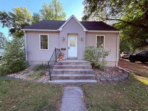 605 Peltier Street, Marshall, MN 56258