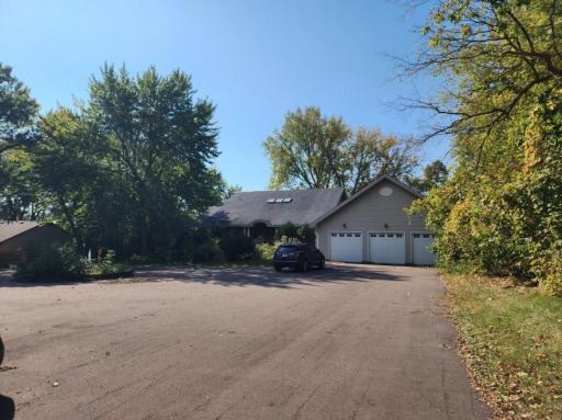31300 Oasis Road, Center City, MN 55012