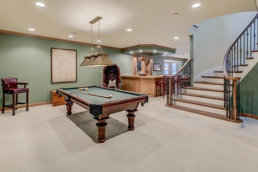 7 Bent Tree Court, Saint Paul, MN 55127