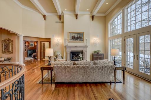 7 Bent Tree Court, Saint Paul, MN 55127